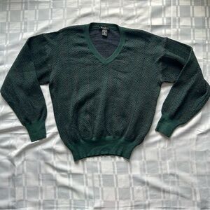 Holt Renfrew Vintage Green Chevron Print Long Sleeve Wool Knit Sweater